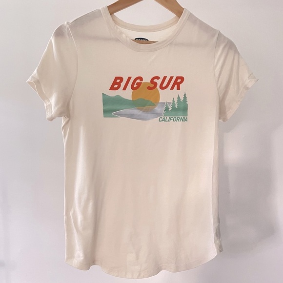 Old Navy Graphic Tee - Picture 1 of 4